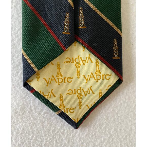 yApre Men's Necktie Multicolor Italian Silk Tie Made in USA 3.3” X 56” EUC - Picture 3 of 7